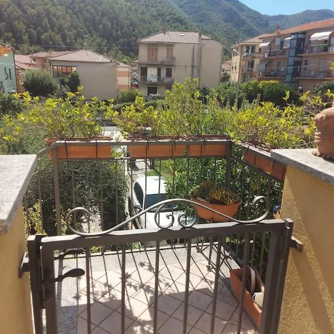 Appartamento Casa vacanze La Terrazza del Gatto. Toirano