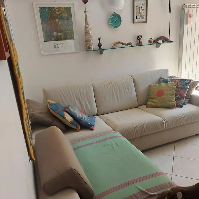 Casa vacanze La Terrazza del Gatto. Toirano Appartamento